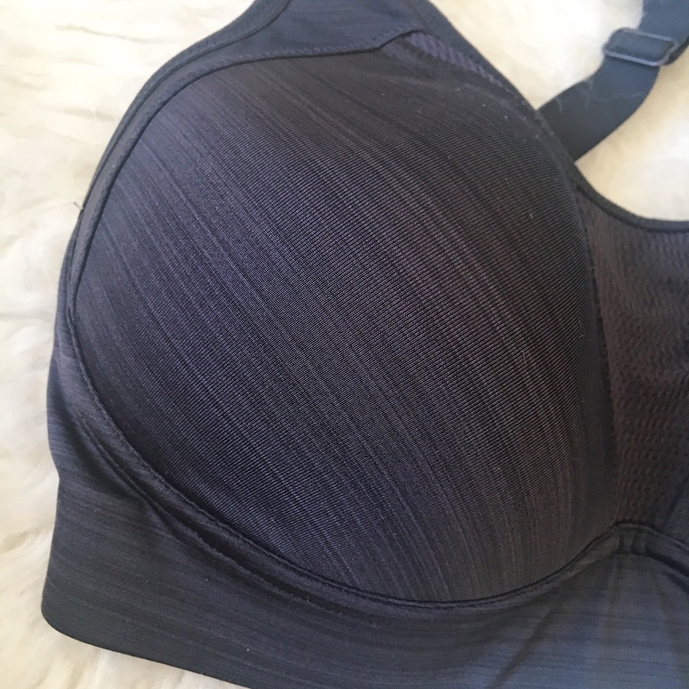 Champion Dark Grey Women’s Hook Clasp Sports Bra - Picture 2 of 7